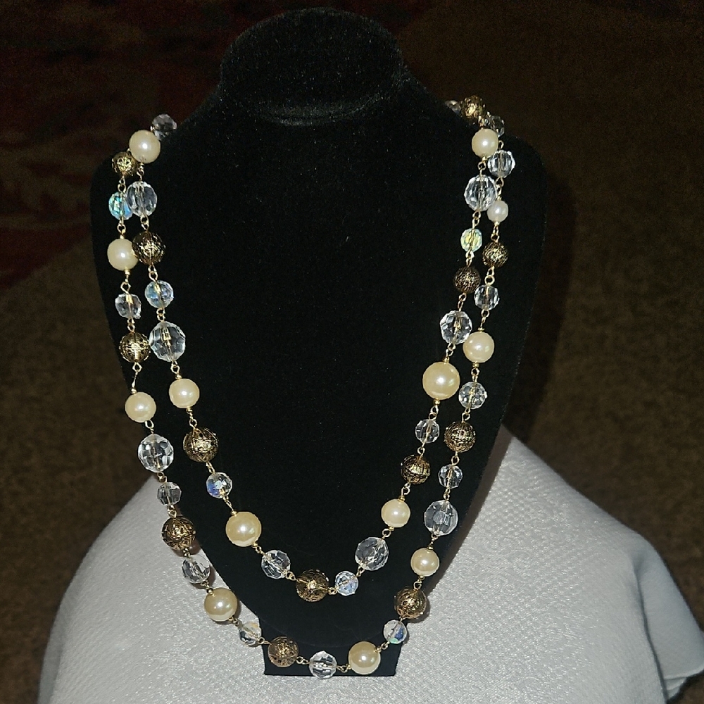 Avenue Gold and Cream Beaded Necklace 24" L With Adjustable Link